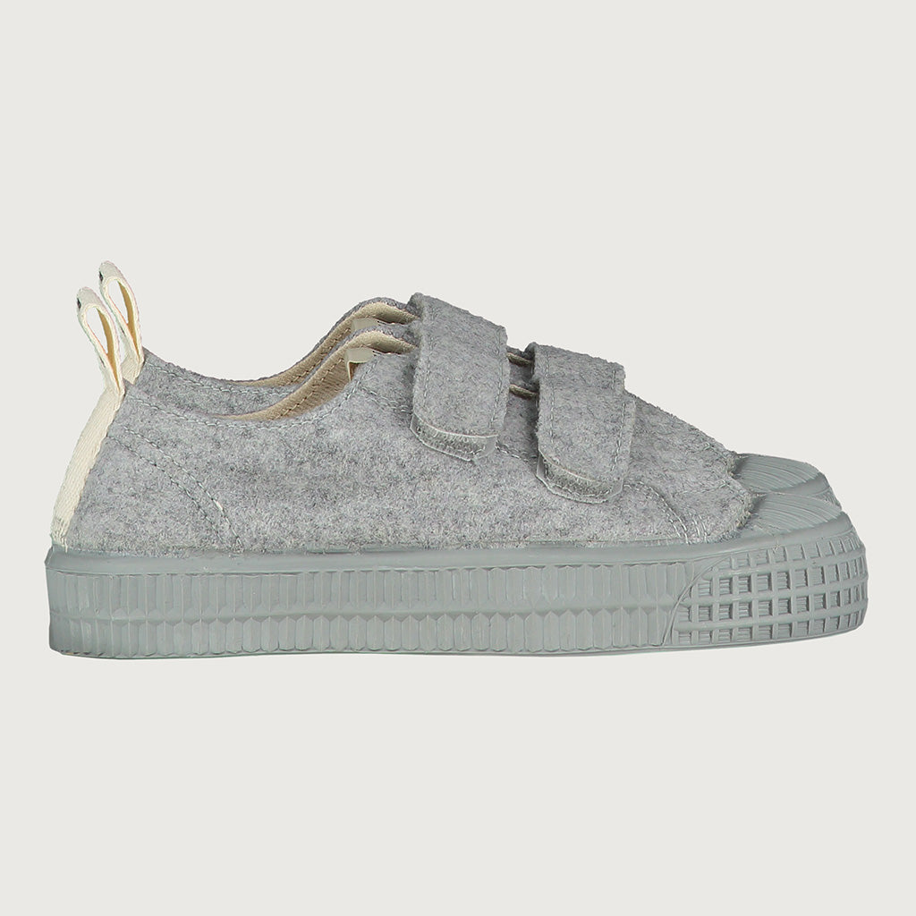 Shoes GL x Novesta Fleece Low Top Grey Melange
