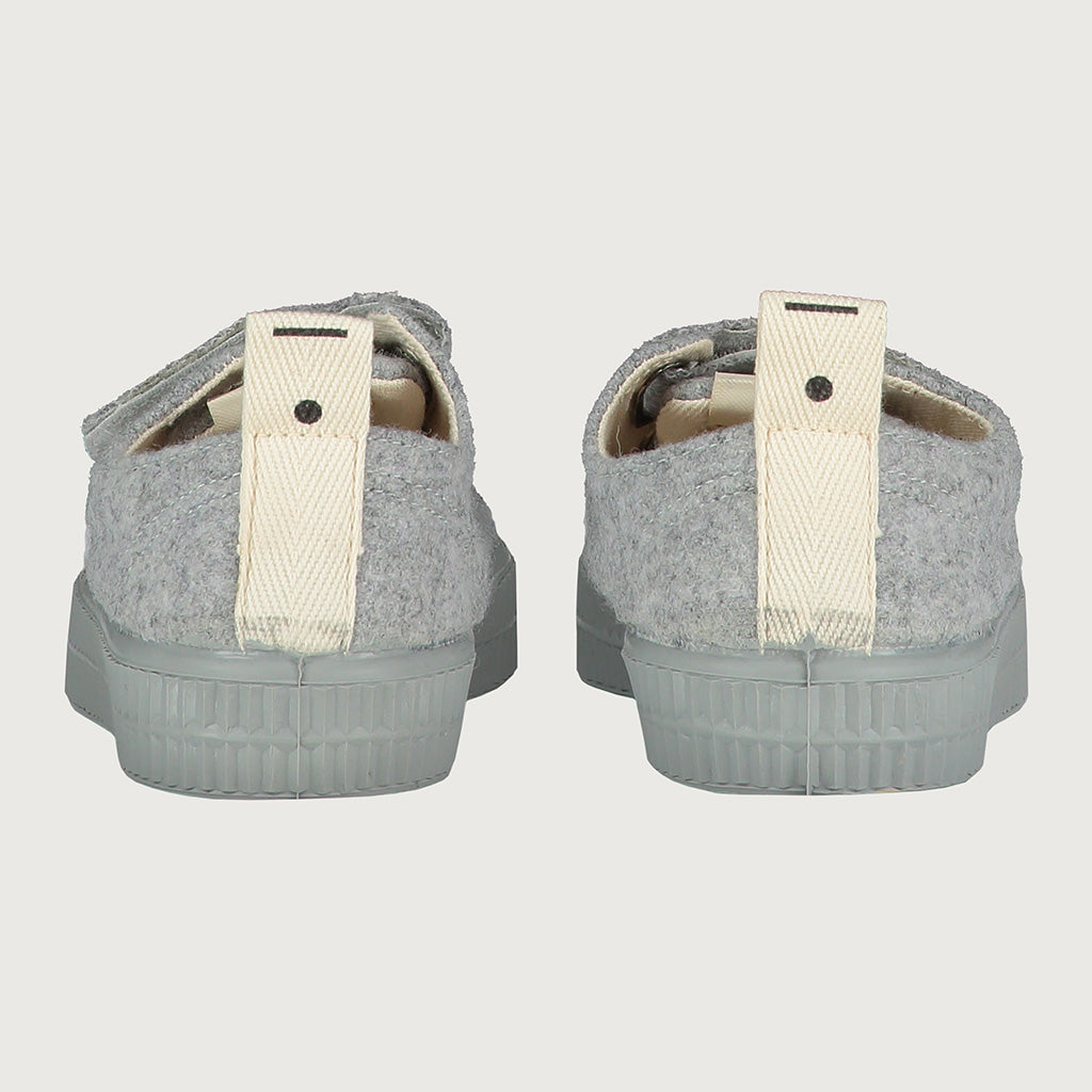 Shoes GL x Novesta Fleece Low Top Grey Melange