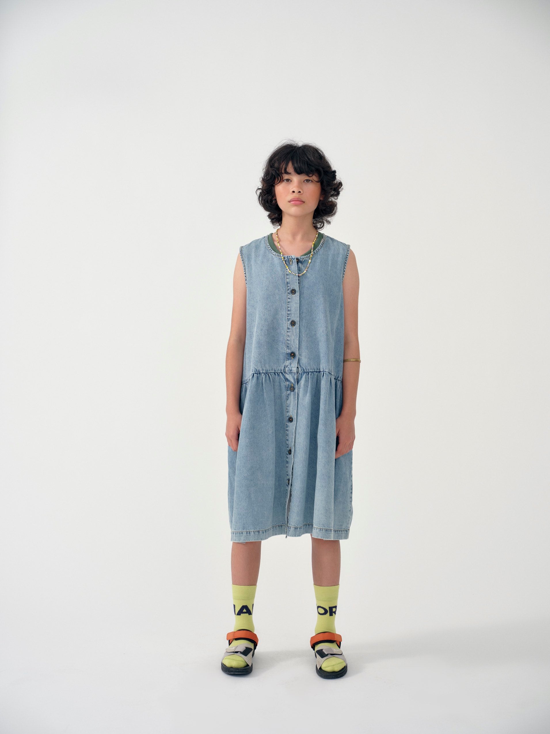 Dress Button Fade Out Blue