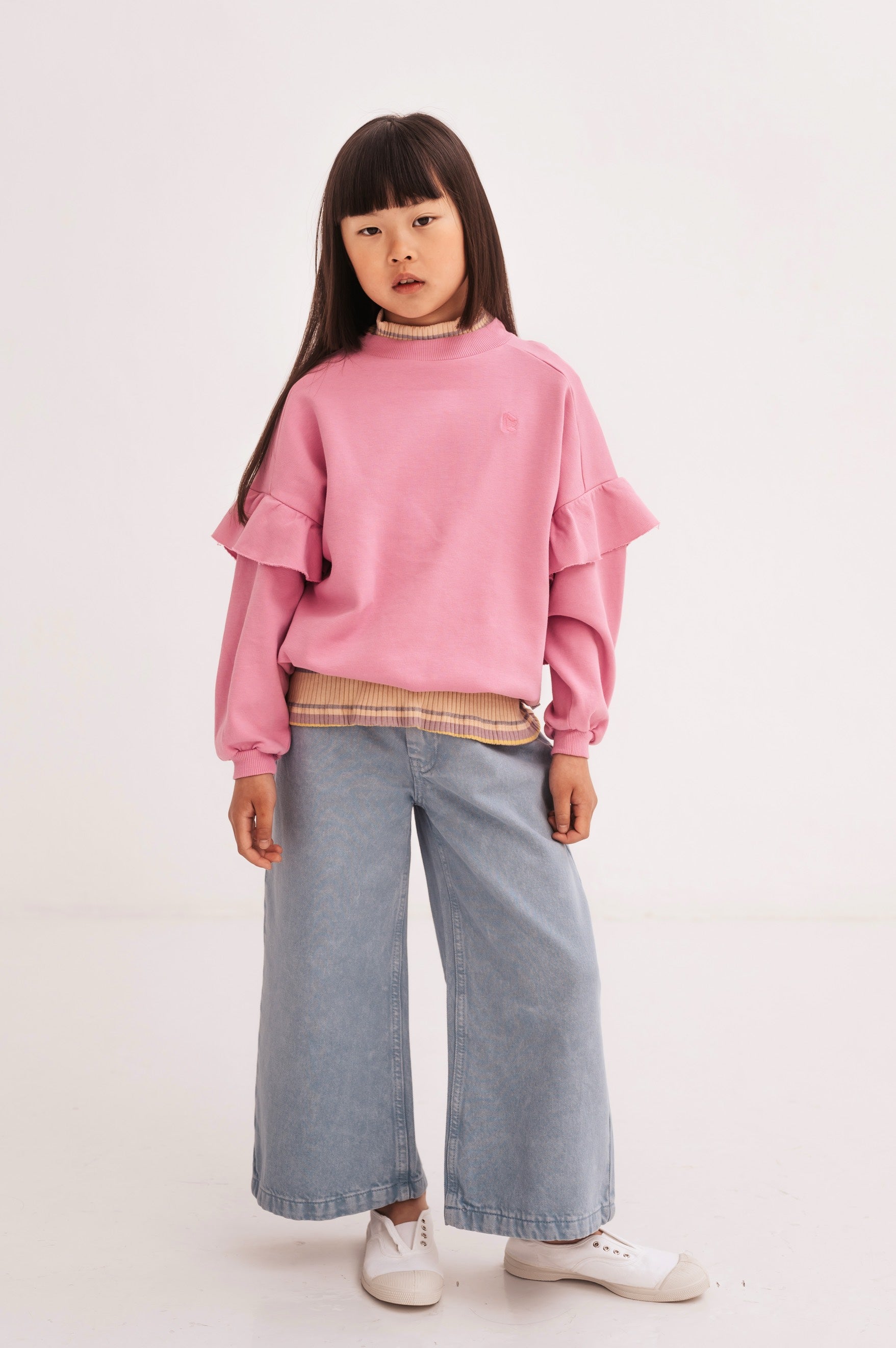 Sweater Ruffle Spring Cyclamen