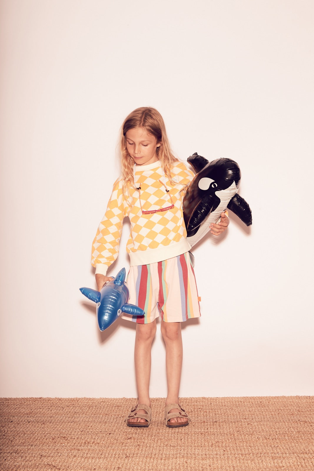 Sweater Diamond Yellow Egg