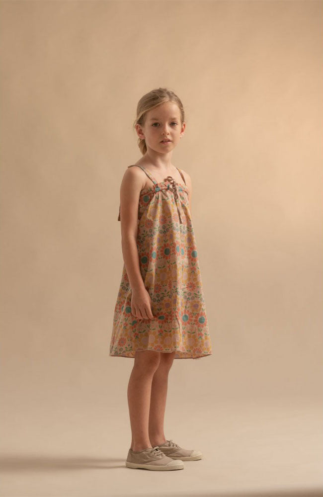 Dress Skirt Orange Wallpaper