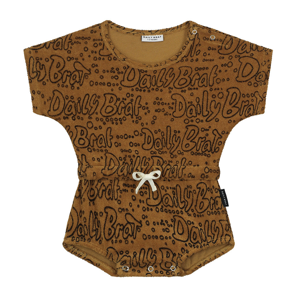 Suit Joe Sandstone Logo