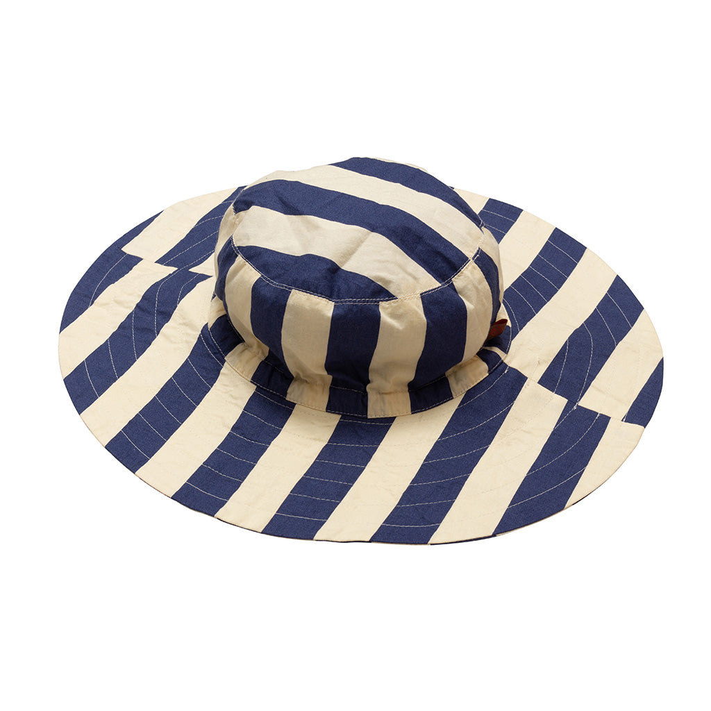 Hat Wave Deck Stripe