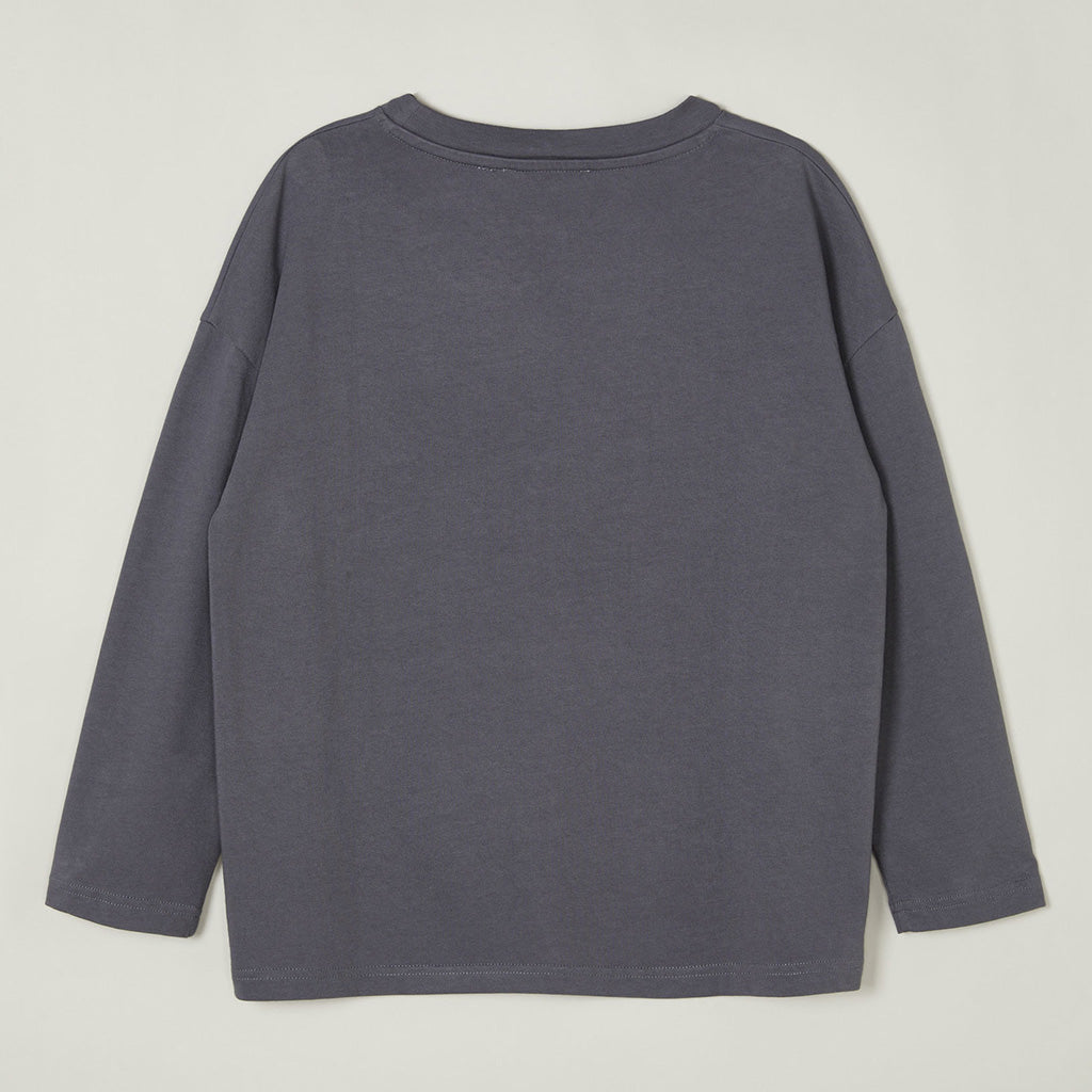 Longsleeve Tee Magnet Tables