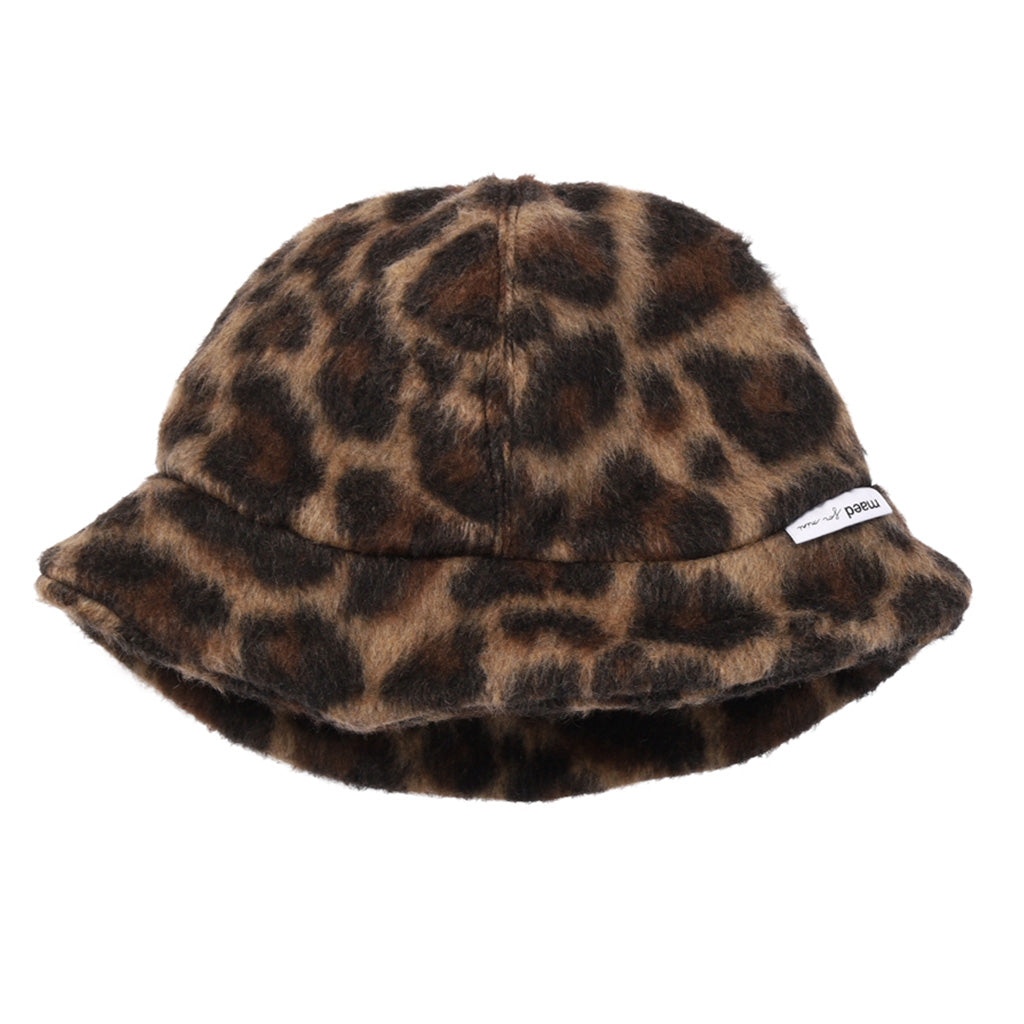 Hat Leading Leopard