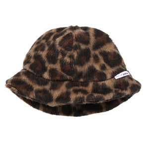Hat Leading Leopard