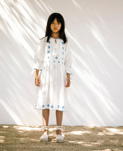 Dress Folk Milk