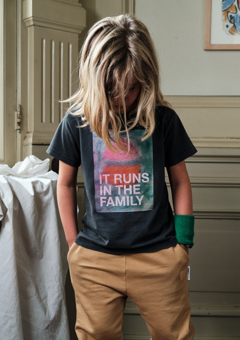 T-shirt It Runs In The Family