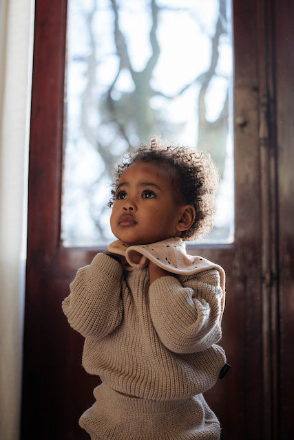 Bib Stippled Soft Serenity